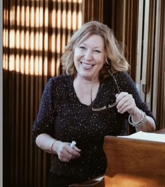  OptimizedImage,The Perfect Conductor,Reflections,Beth Tracy,,Optimized